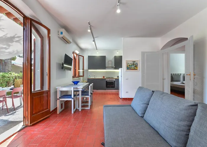 Elba Bellavista -- Casa Cerboli -- Сasa de vacaciones Cavo