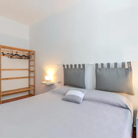 Elba Bellavista -- Casa Cerboli -- בית נופש