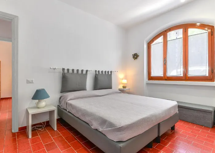 Elba Bellavista -- Casa Cerboli -- בית נופש קאבו